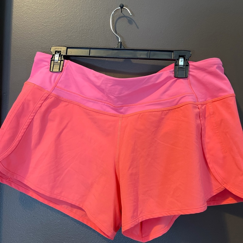 Lululemon Run Times Short - 4 Way Stretch